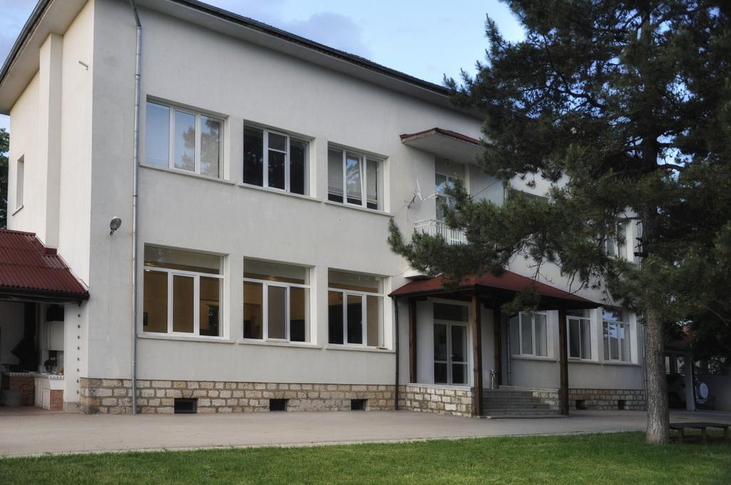 Guest House Ongal Krušuna Exteriér fotografie
